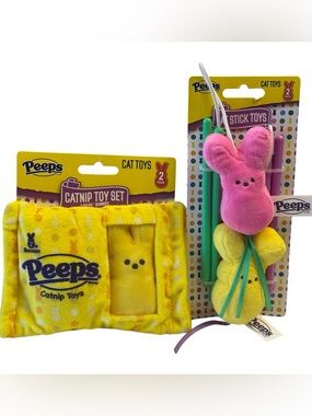 Peeps Plush Catnip & Cat Teaser
Toy Set